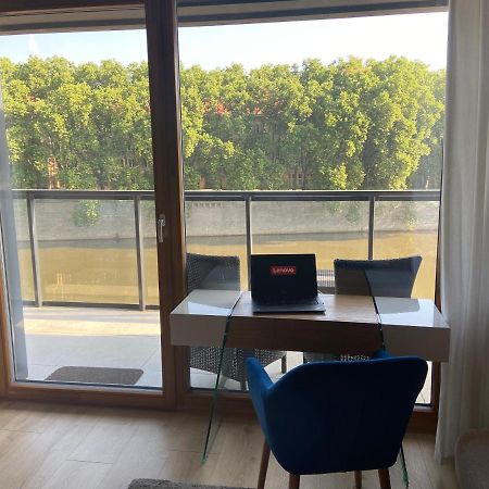 Apartament Studio Z Widokiem Na Odre Bulwary Ksiazece Wrocław Buitenkant foto