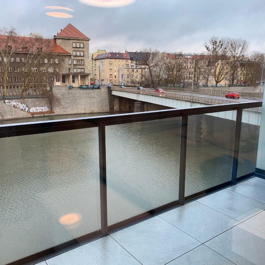 Apartament Studio Z Widokiem Na Odre Bulwary Ksiazece Wrocław Buitenkant foto