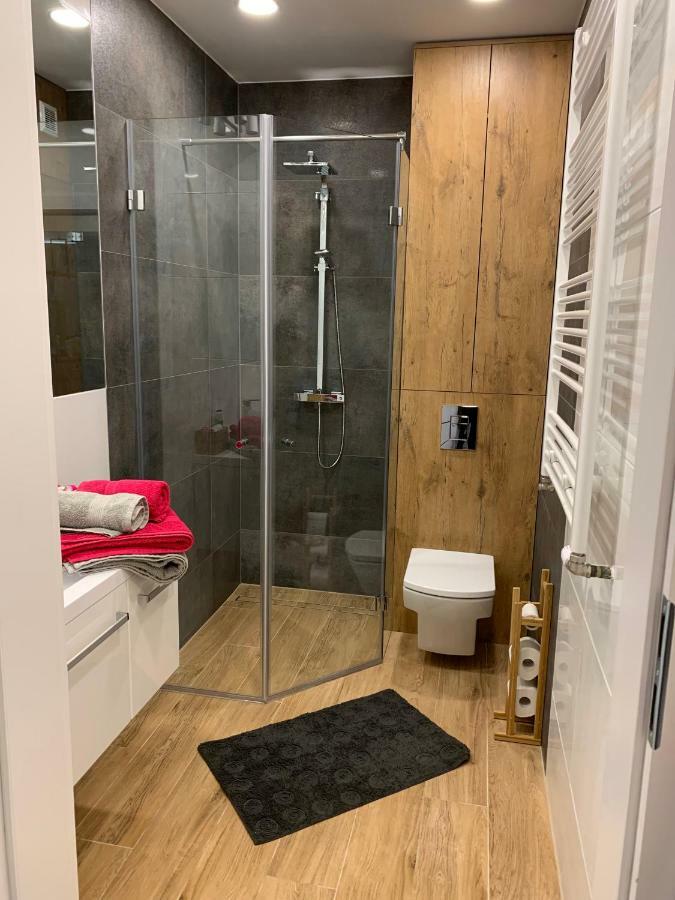 Apartament Studio Z Widokiem Na Odre Bulwary Ksiazece Wrocław Buitenkant foto